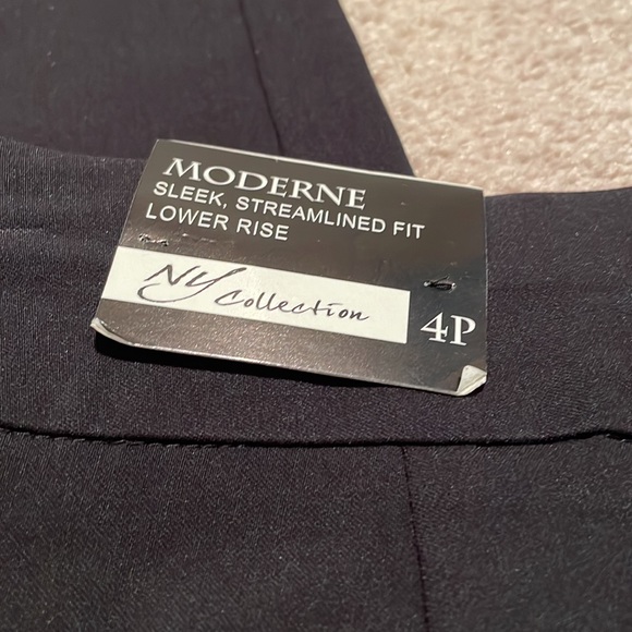 Low Rise, Streamlined Fit Black Pants - Picture 2 of 4